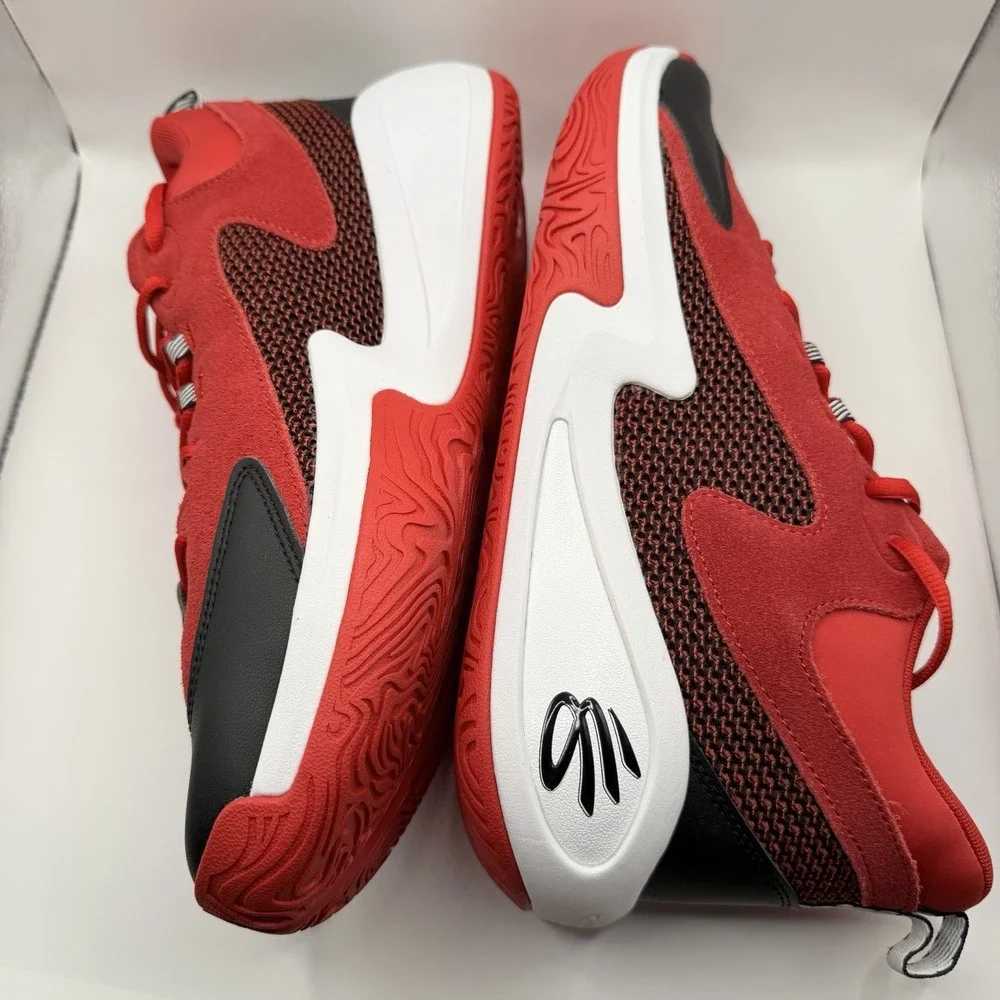 Stephen Curry Basketball Sneaker Men's Size 12.5 Red Black White New With Box